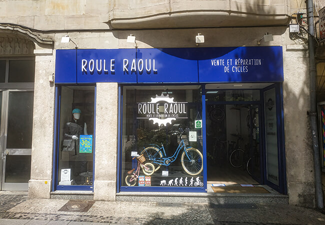 Installation caisse enregistreuse boutique de vélos Roule Raoul