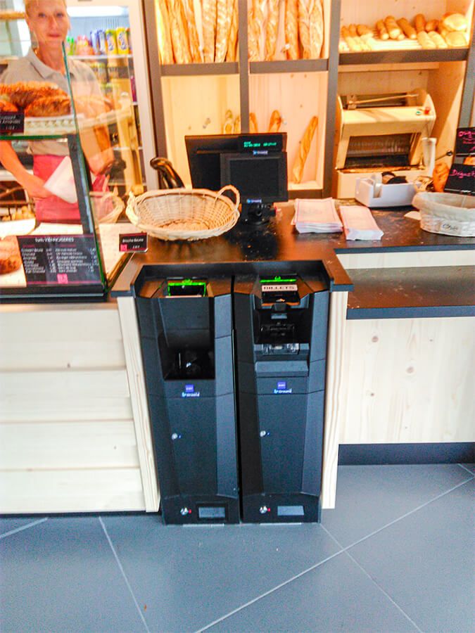 Installation monnayeur automatique boulangerie Maison Braquehais