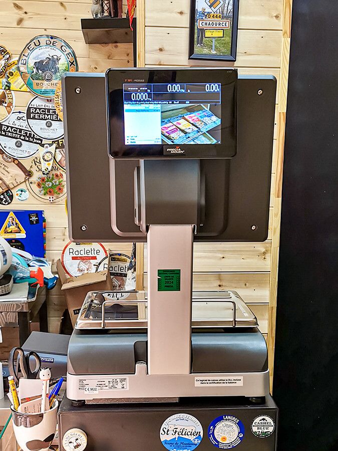 Installation caisse enregistreuse fromagerie aux Fromages d'Or